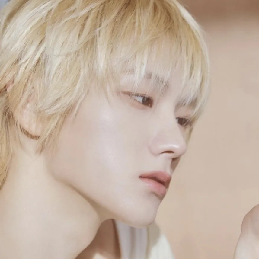Recent activity shot of Sungho (BOYNEXTDOOR)