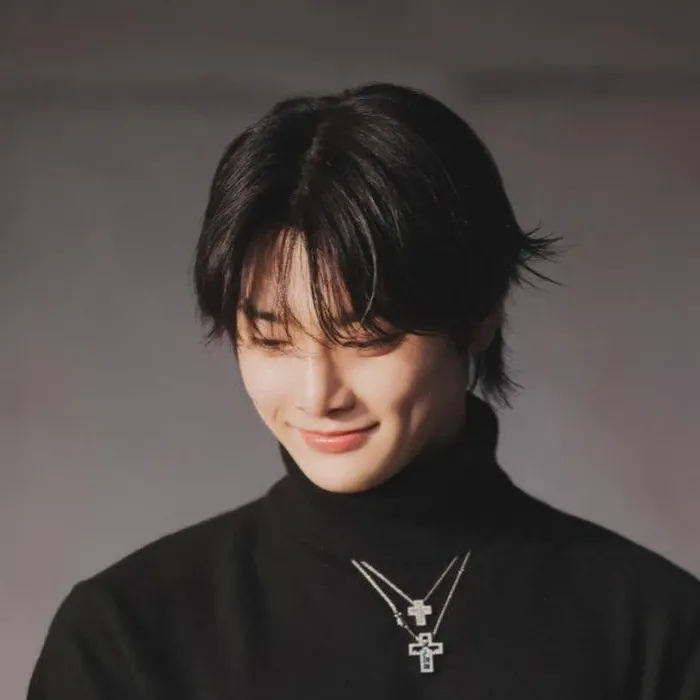 Behind-the-scenes cut of I.N (Stray Kids)