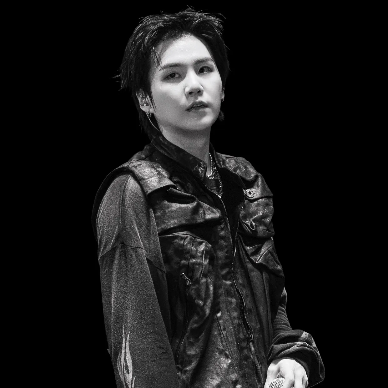 Foto aktivitas terbaru SUGA (BTS)