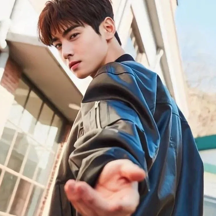 Behind-the-scenes cut of ASTRO