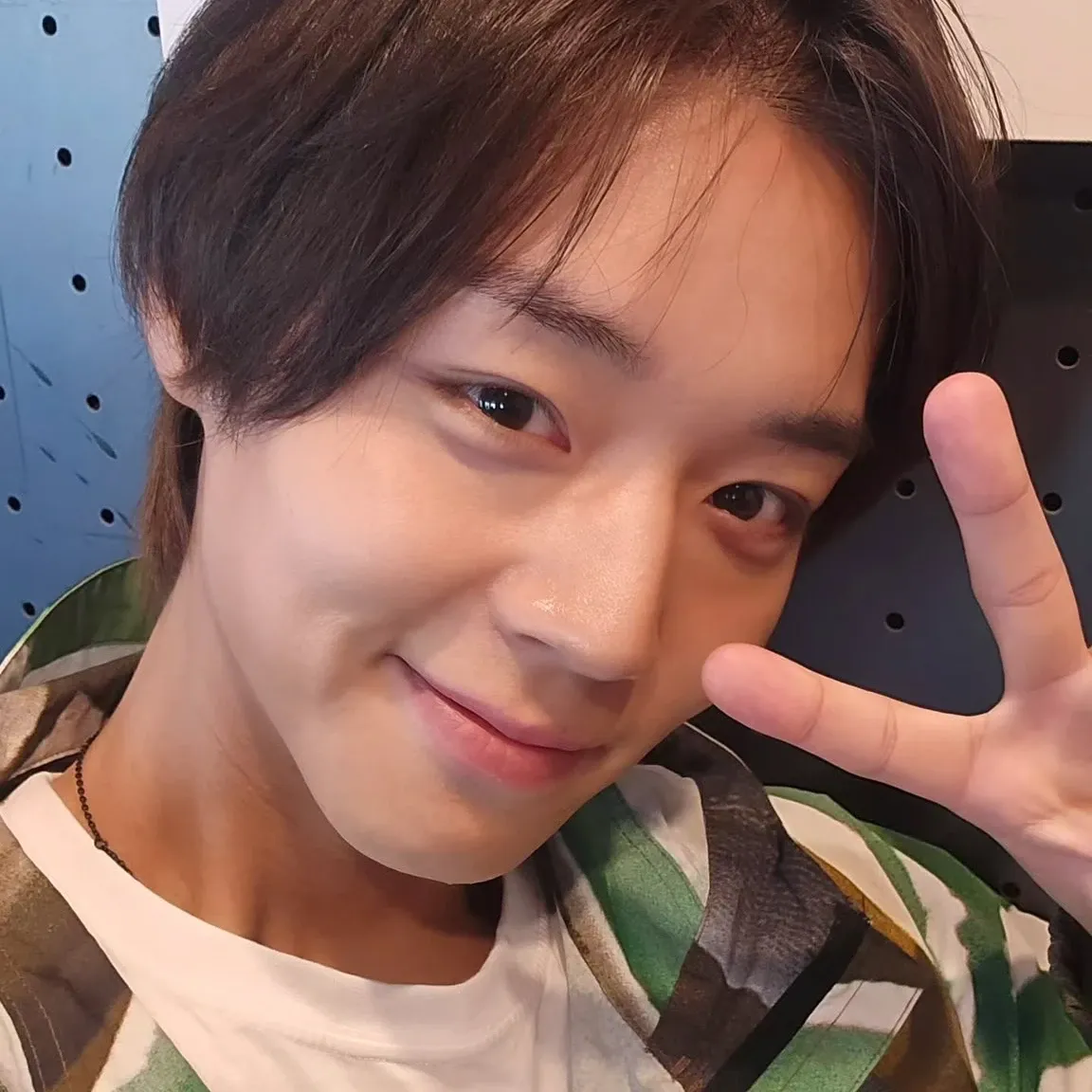 朴志训粉丝拍下的瞬间