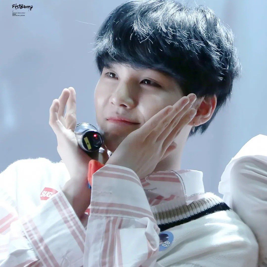 A moment captured by SUGA (BTS)'s fan