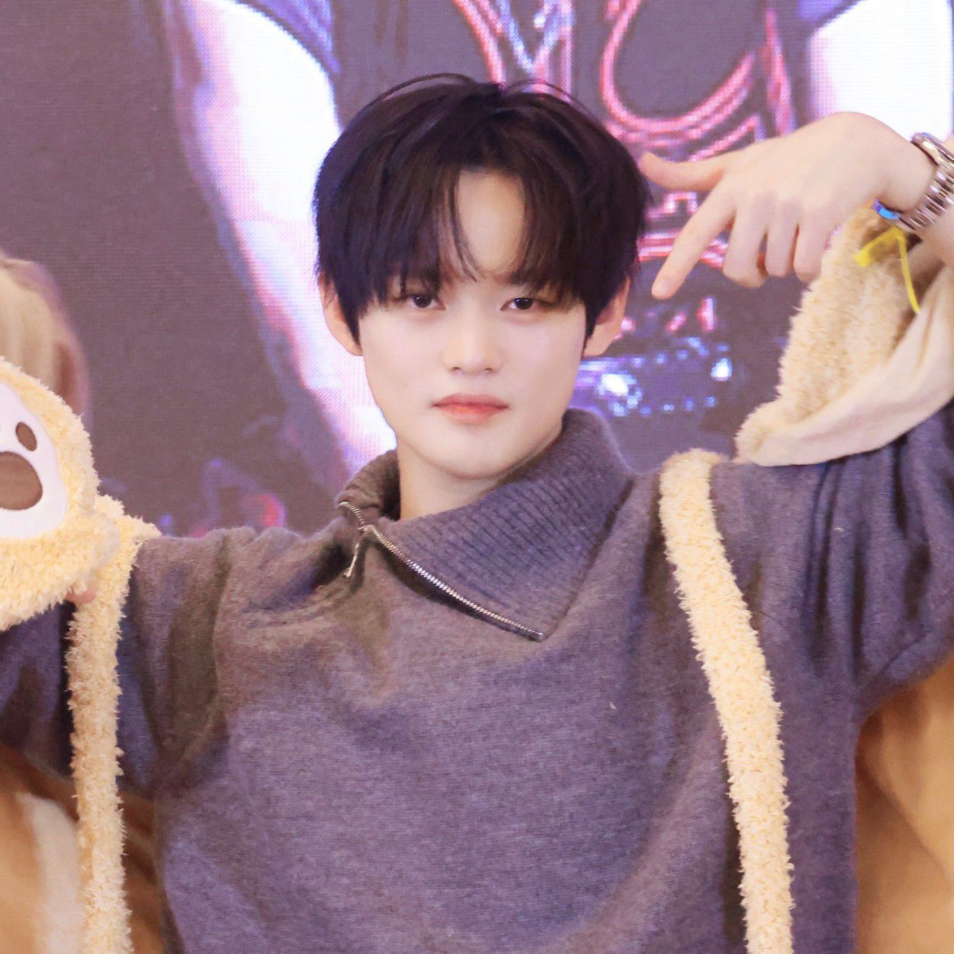 Latest photo of Chenle (NCT DREAM)