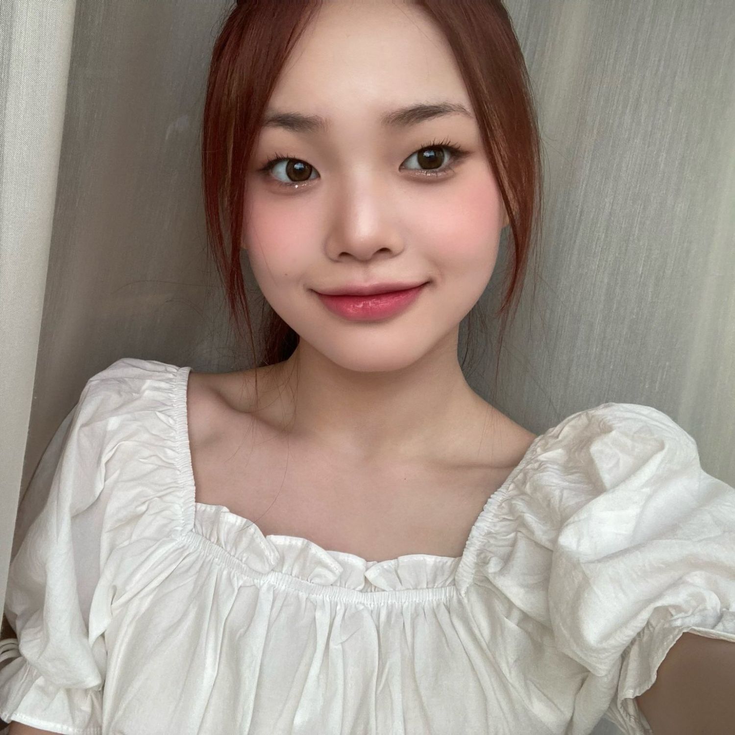 Recent activity shot of Park Boeun (CLASS:y)