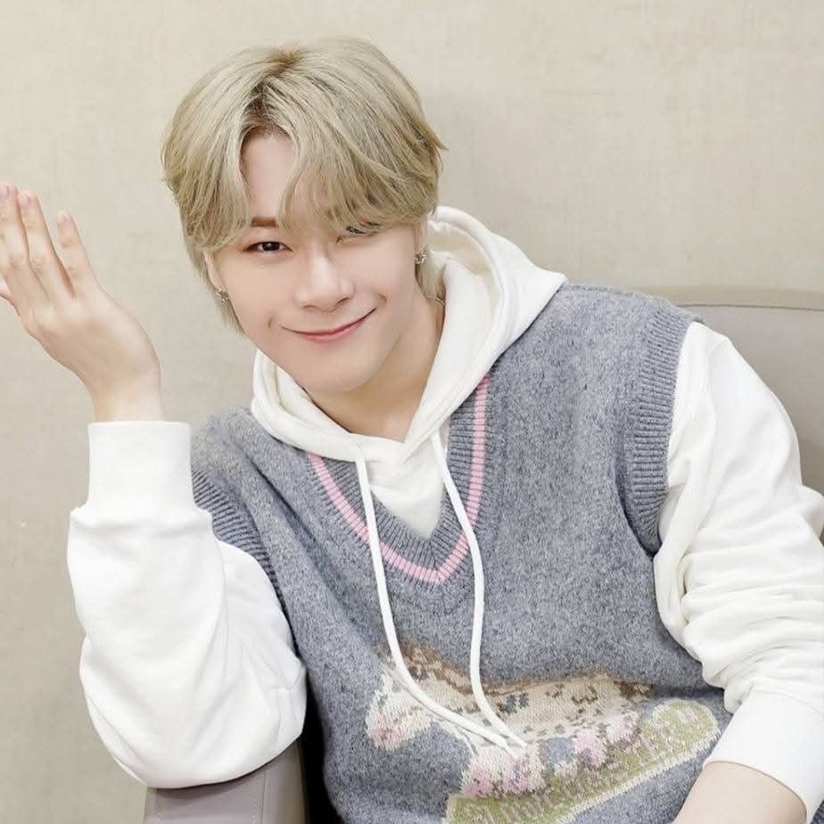 Recent activity shot of Moonbin (ASTRO)