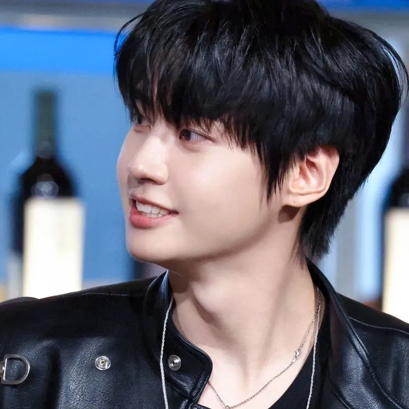 Recent activity shot of Lee Jinhyuk