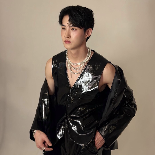 Popular profile image of Yeoone (PENTAGON) selected by votes