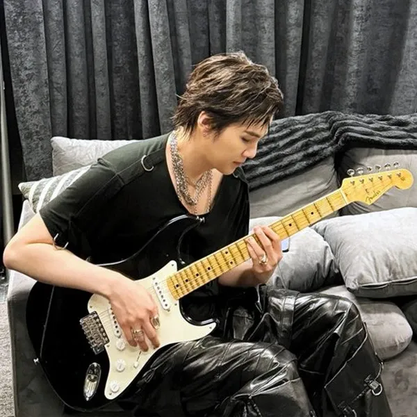 Foto terbaru SUGA (BTS)