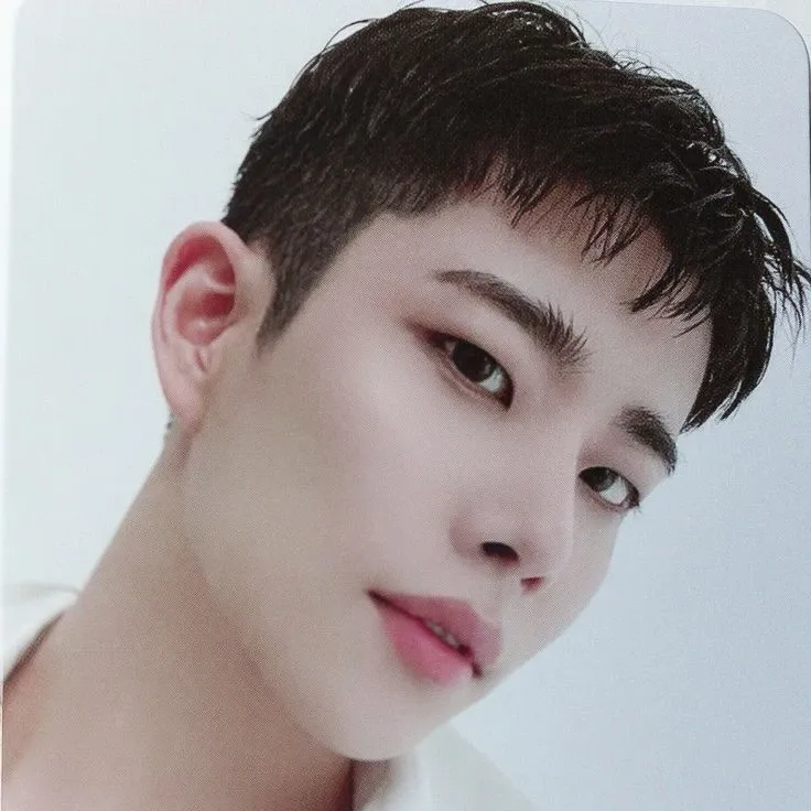 Latest photo of MJ (ASTRO)