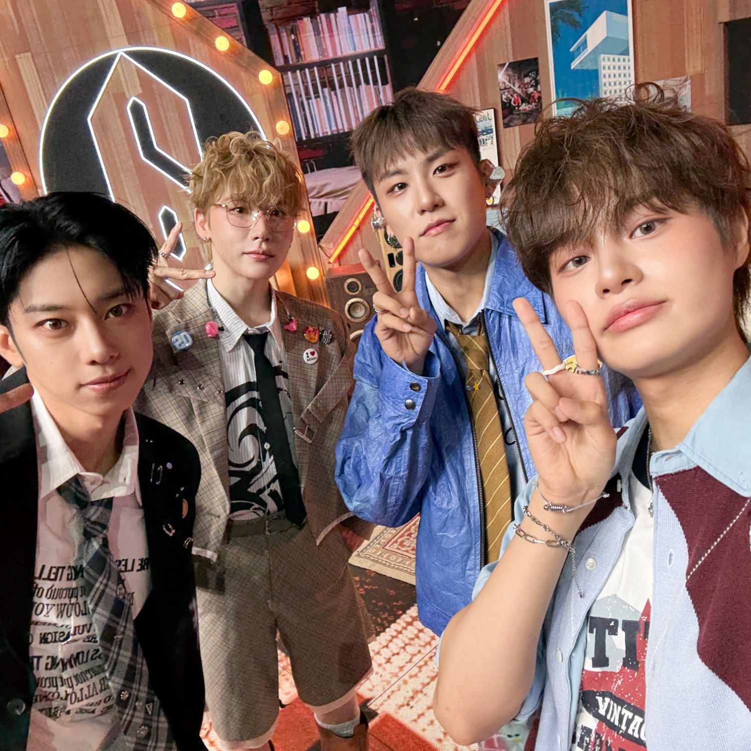 AB6IX 최근 활동샷