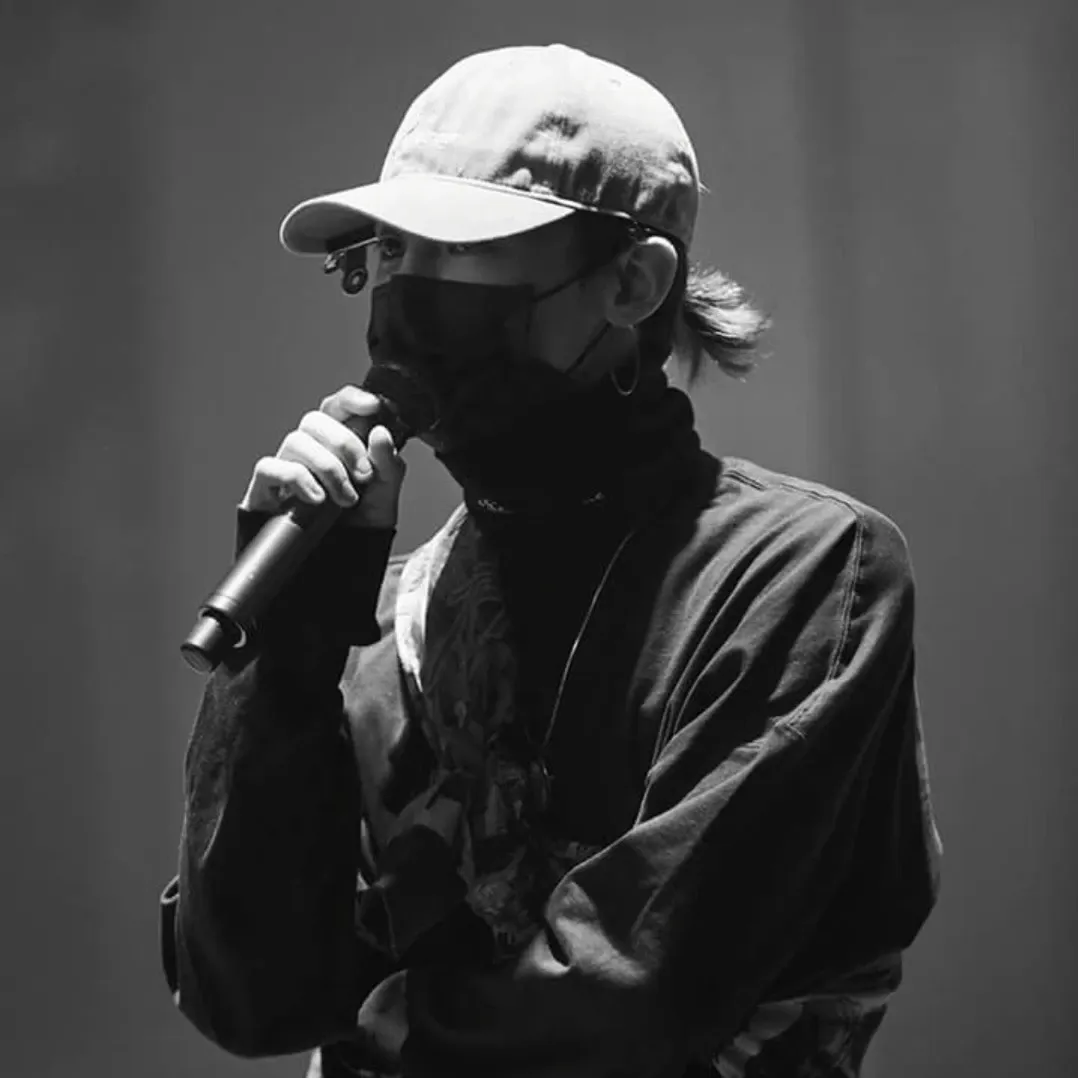 Latest photo of G-DRAGON (BIGBANG)