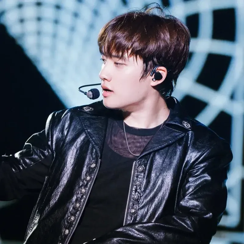 디오 (EXO)의 최신 사진