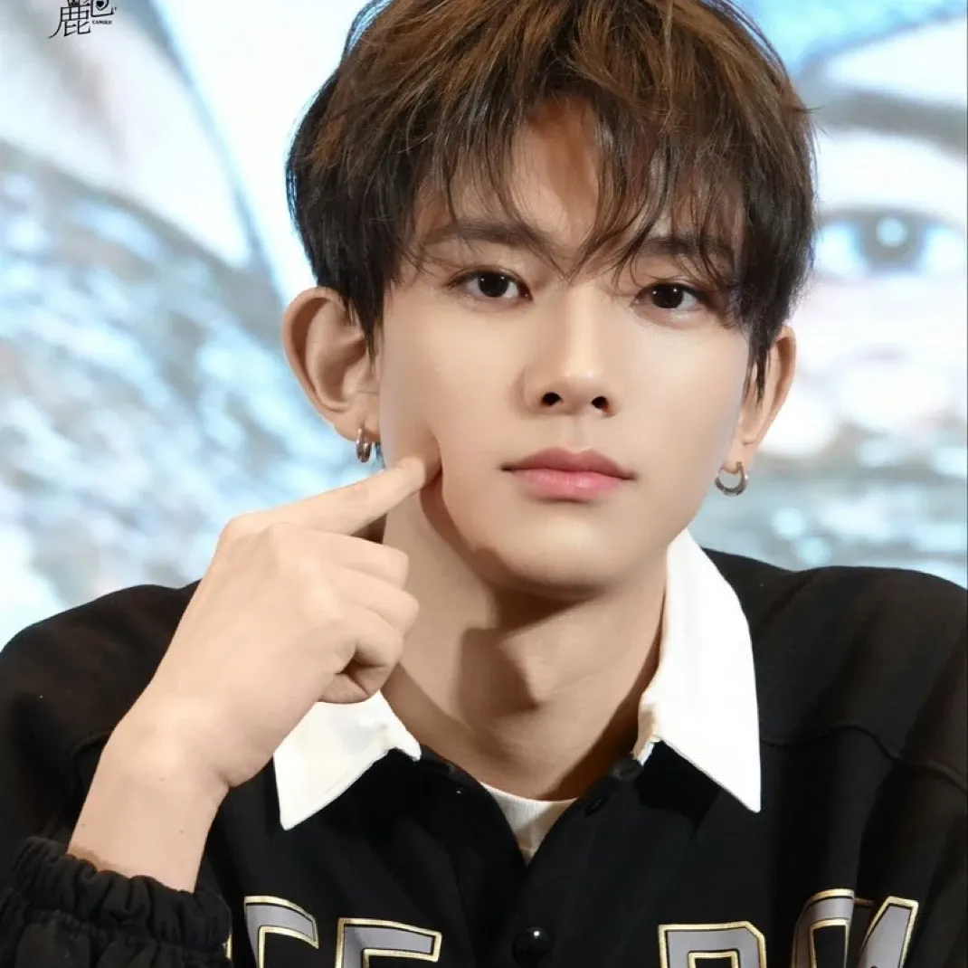 희승의 비하인드 컷