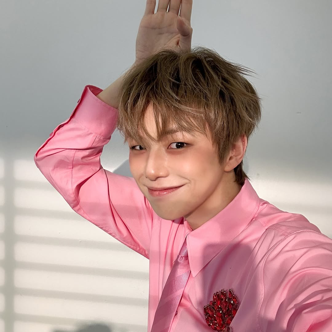 강다니엘 최근 활동샷