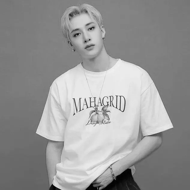방찬 (Stray Kids)의 비하인드 컷