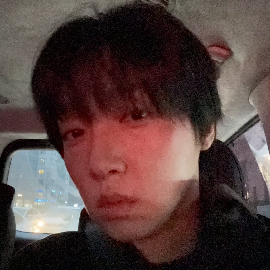 Latest photo of Jeong Sewoon