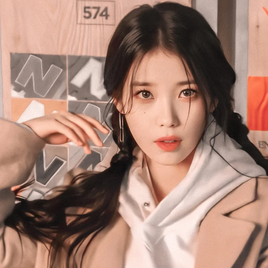 A moment captured by IU's fan