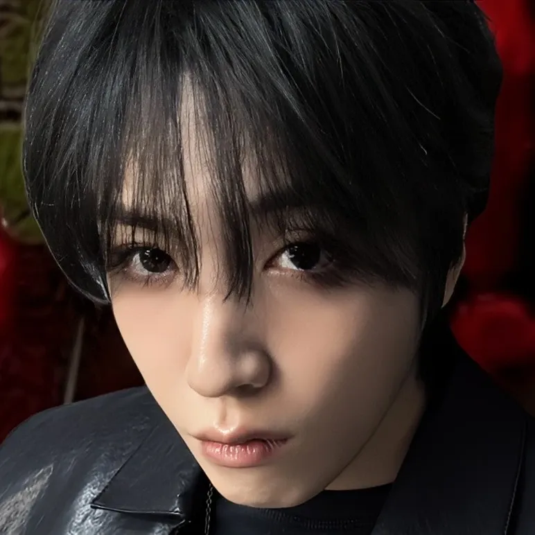 Behind-the-scenes cut of Wooseok (PENTAGON)