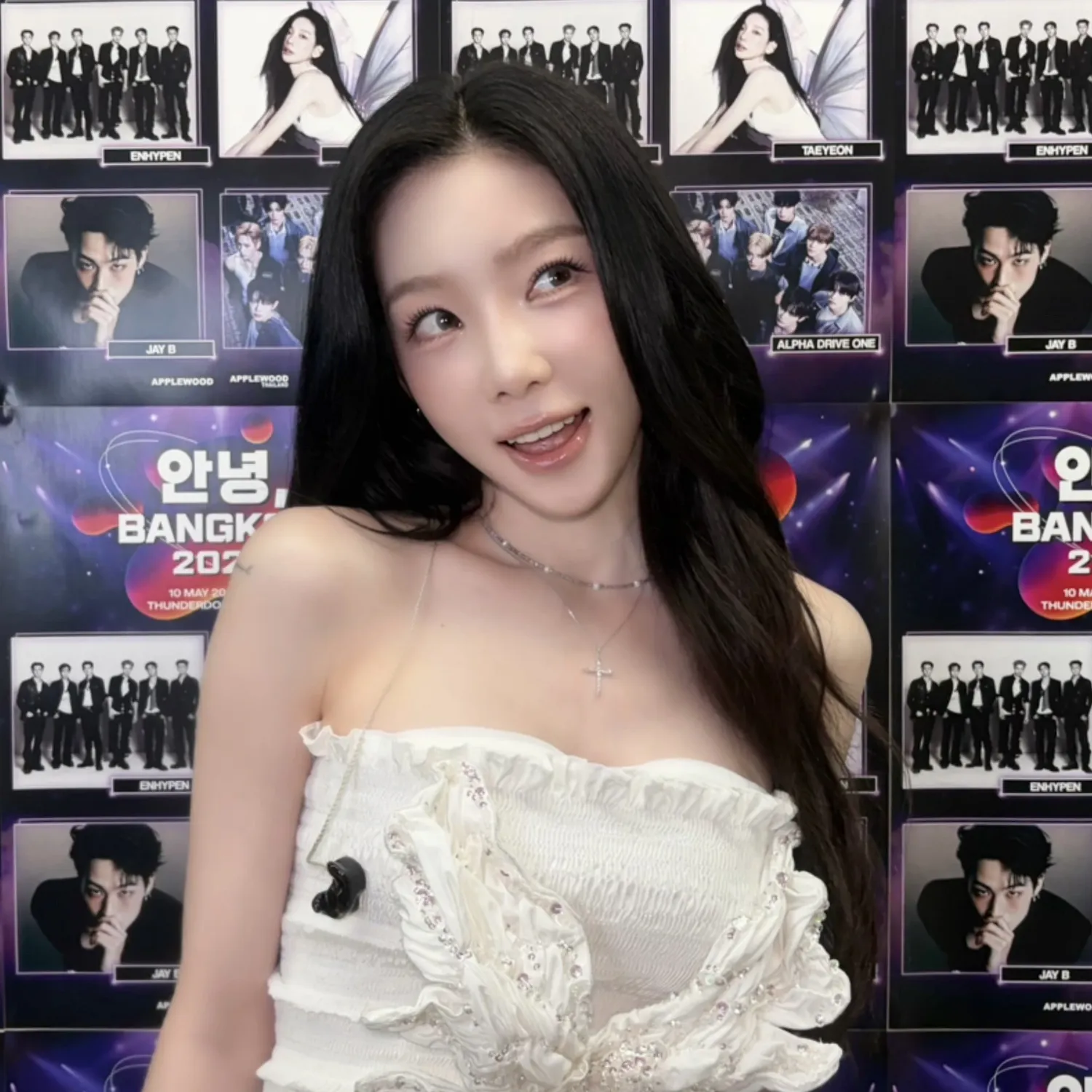 Momen yang diabadikan oleh penggemar Taeyeon (Girls' Generation)