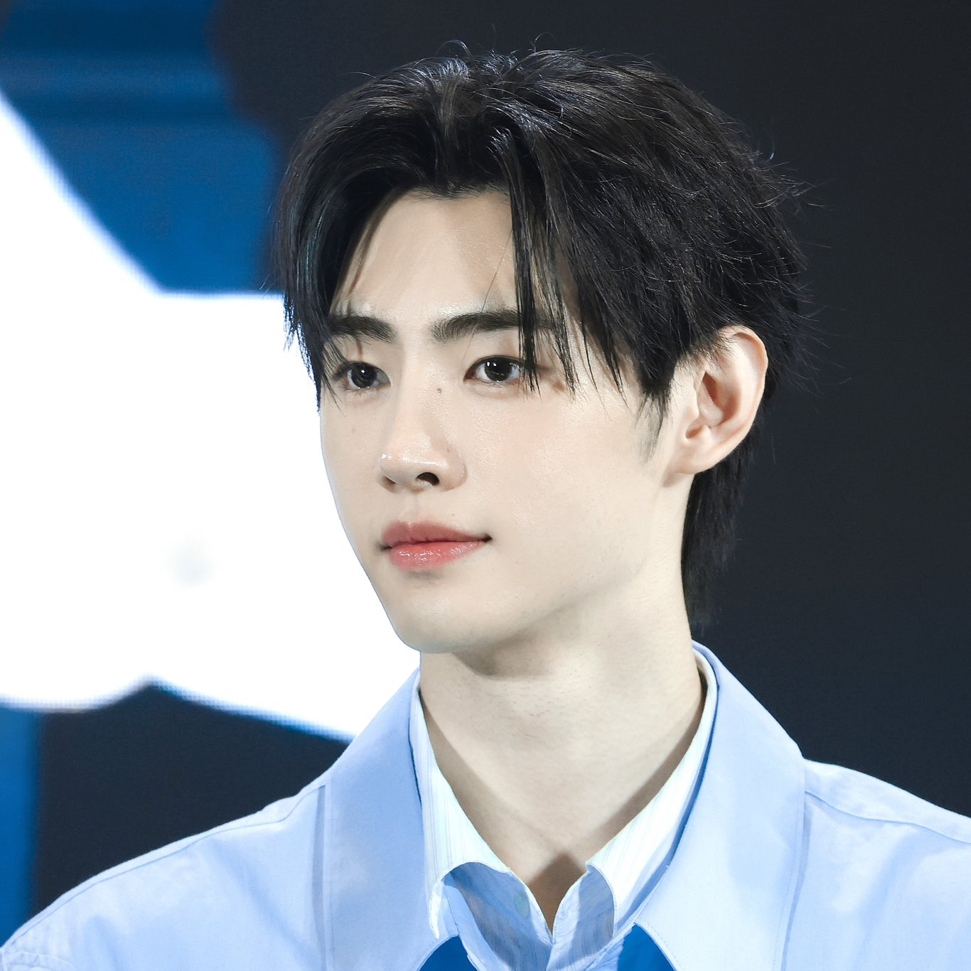 Momen yang diabadikan oleh penggemar Sunghoon (ENHYPEN)