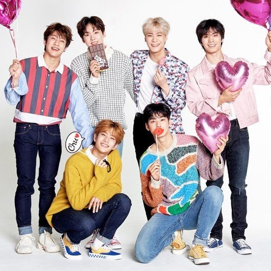 아스트로의 최신 사진