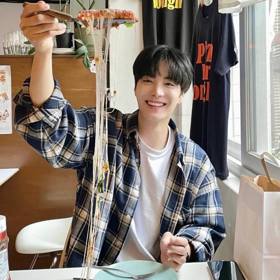 Recent activity shot of Kim Jonghyeon