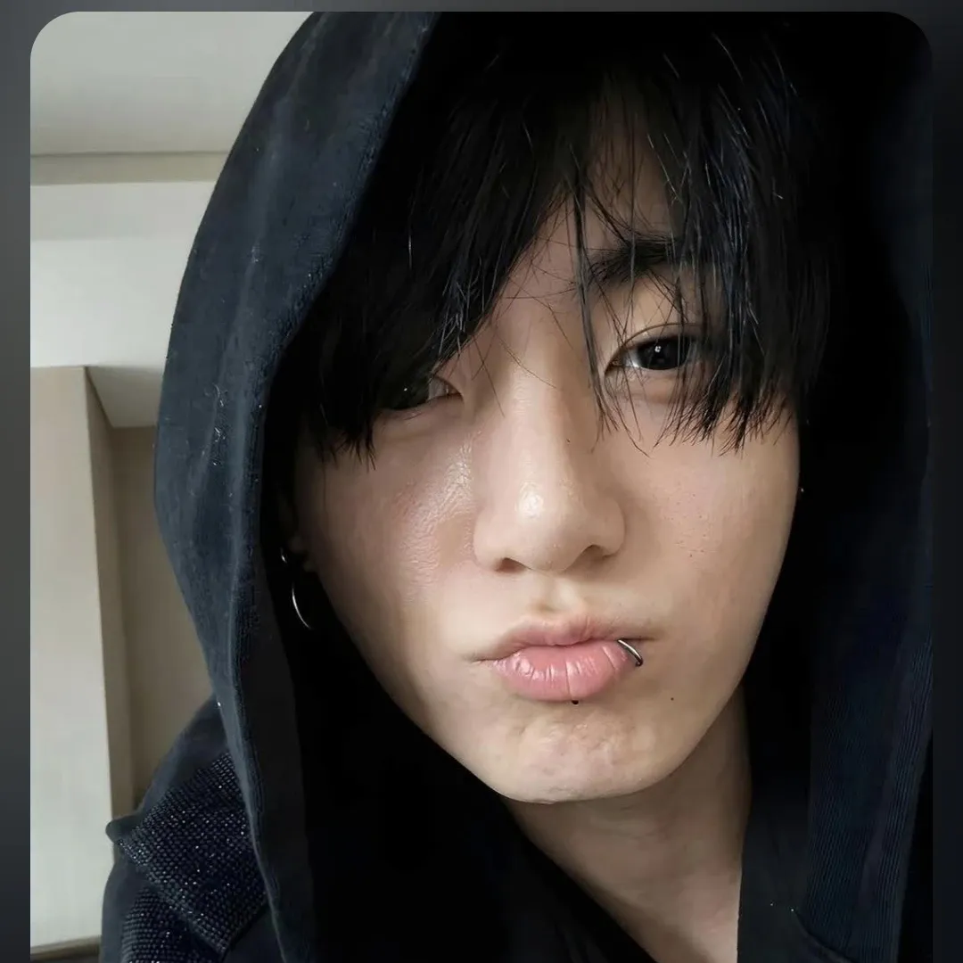 Behind-the-scenes cut of Jungkook (BTS)