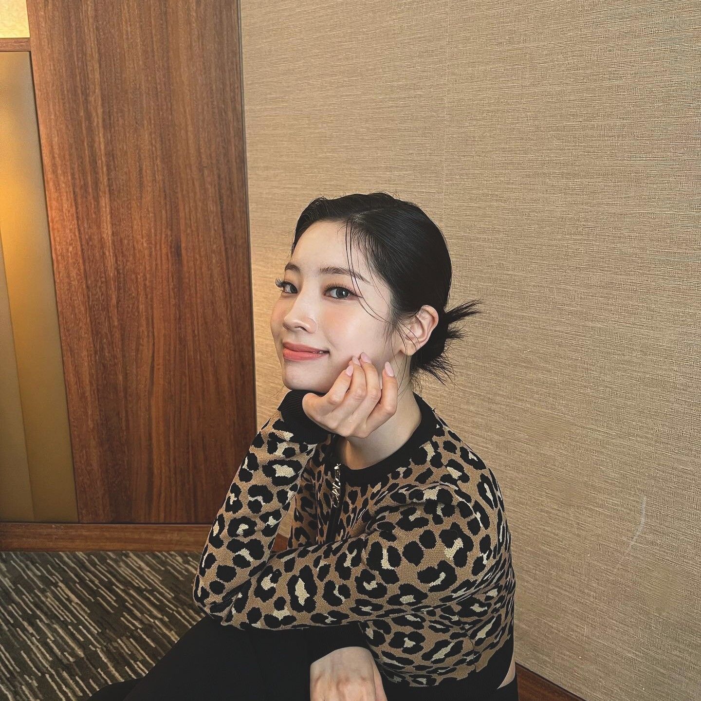 Foto aktivitas terbaru Dahyun (TWICE)