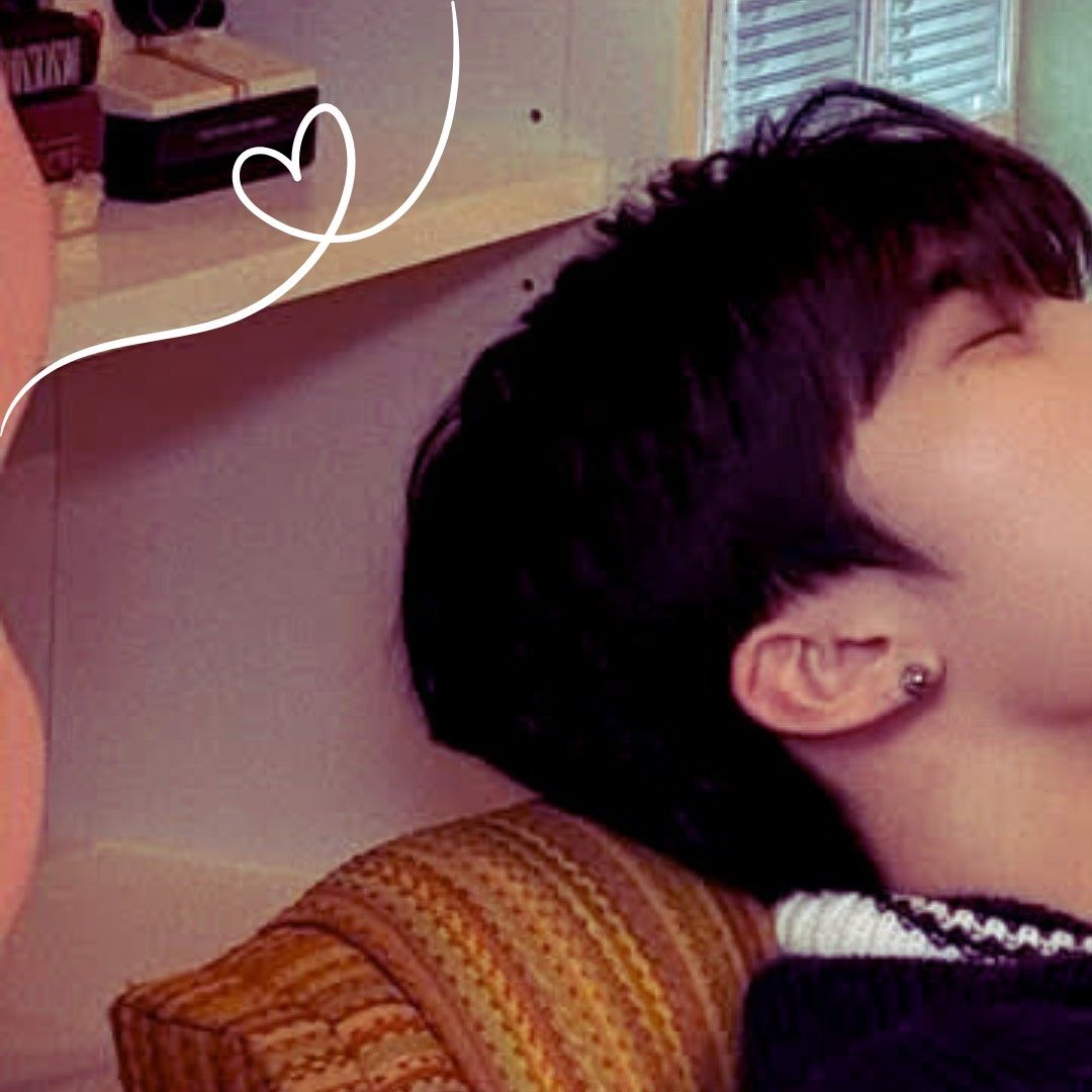 A moment captured by Park Gunwook (ZEROBASEONE)'s fan