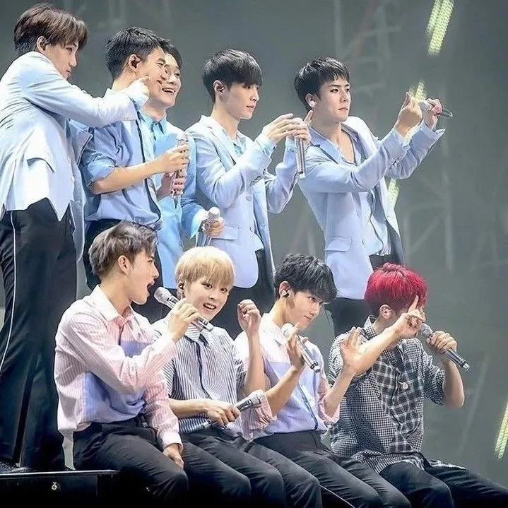 A moment captured by EXO's fan