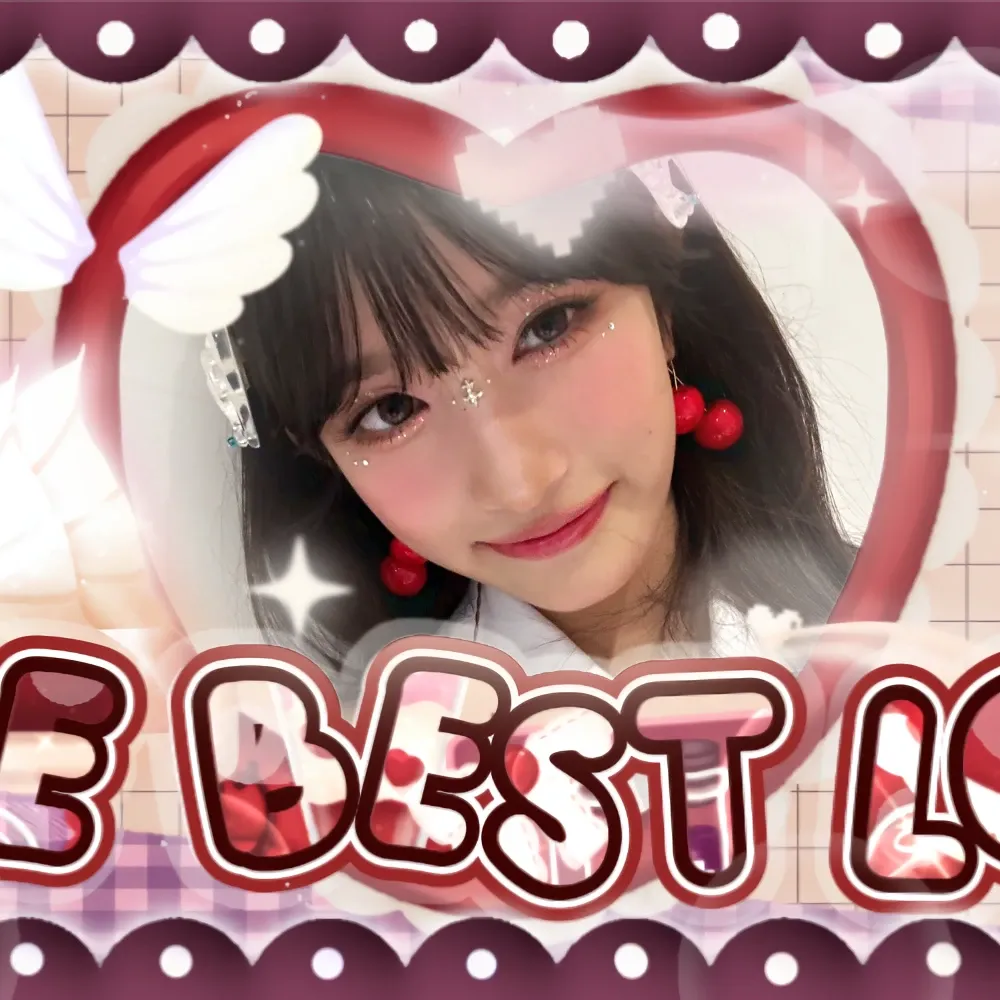 Recent activity shot of Leeseo (IVE)