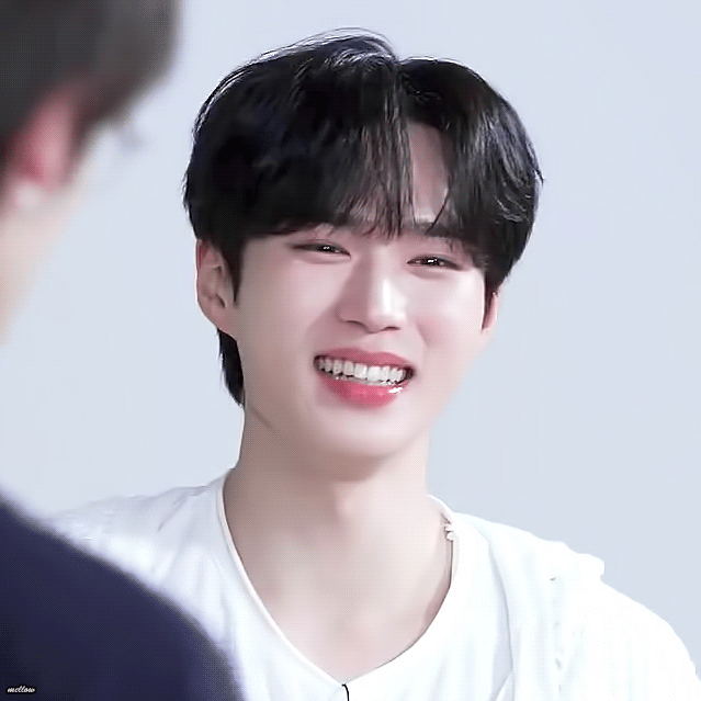 A moment captured by Kim Junseo (ALPHA DRIVE ONE)'s fan