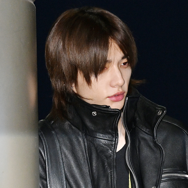 Behind-the-scenes cut of Stray Kids