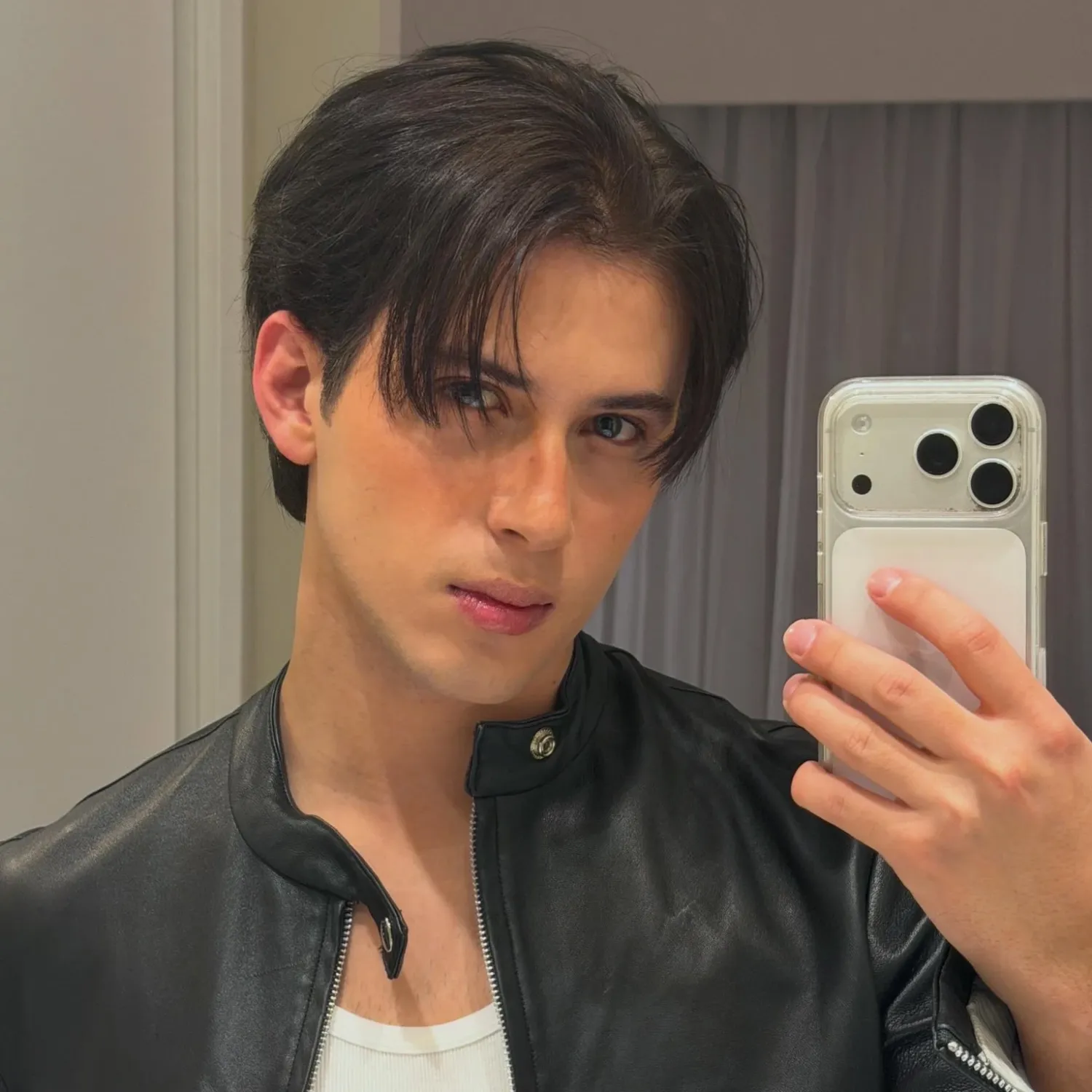 Latest photo of Alejandro (SANTOS BRAVOS)