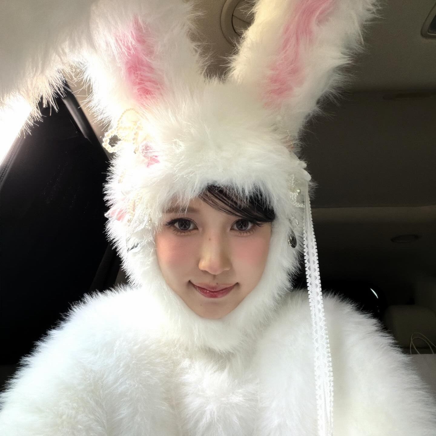 Behind-the-scenes cut of TWICE