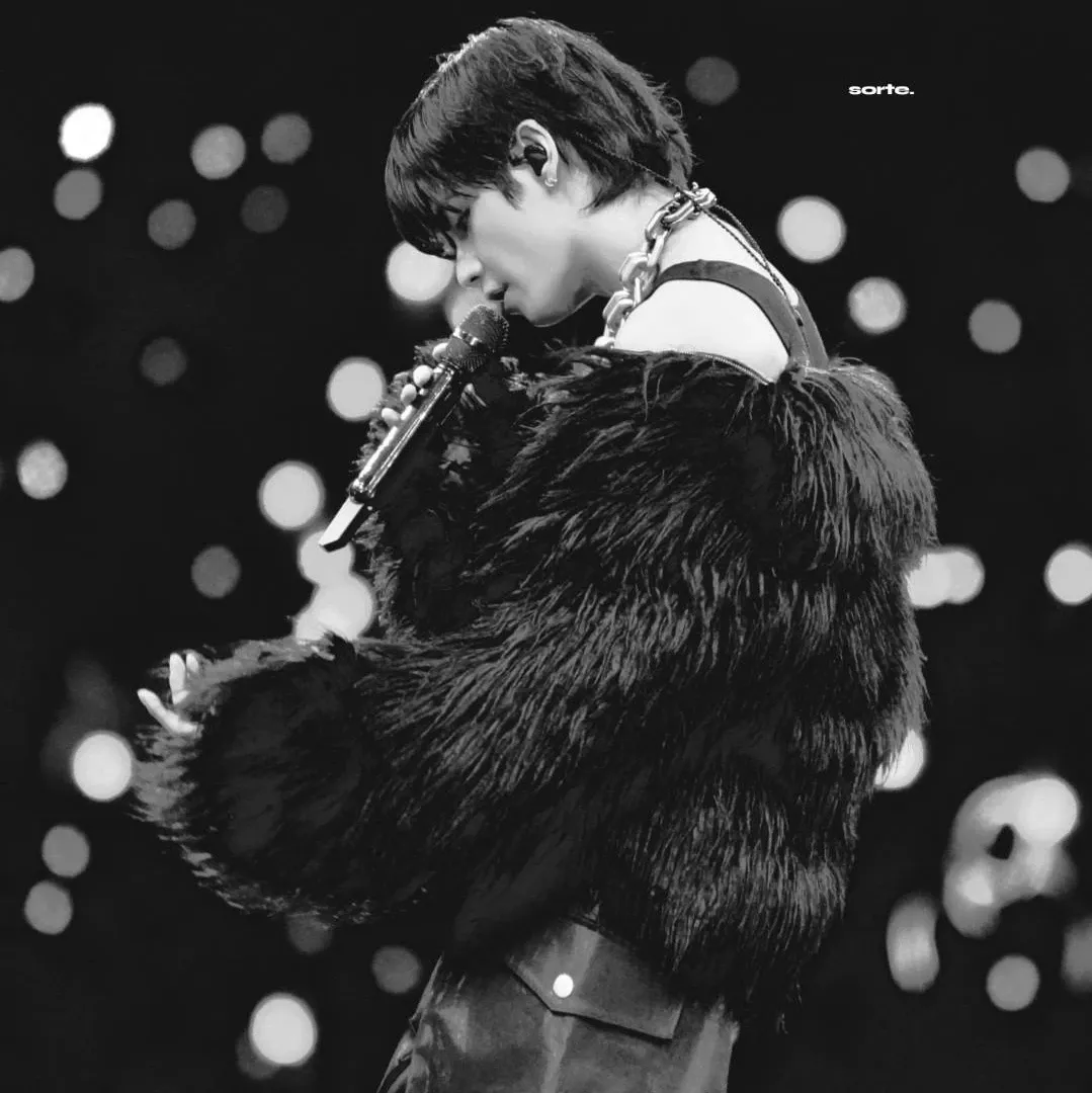 뷔 (방탄소년단) 팬이 찍은 순간