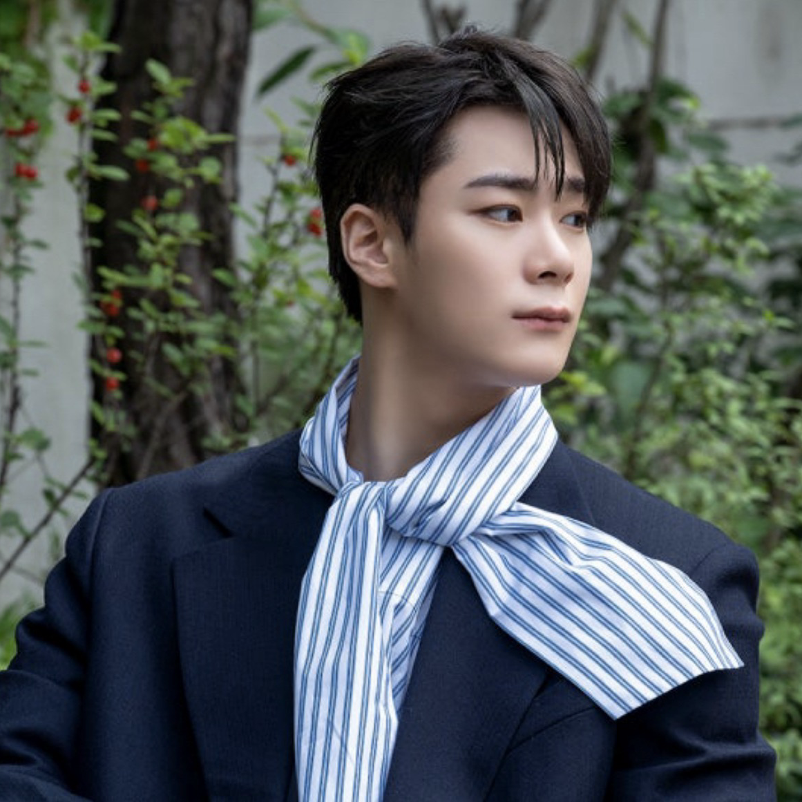 A moment captured by Moonbin (ASTRO)'s fan