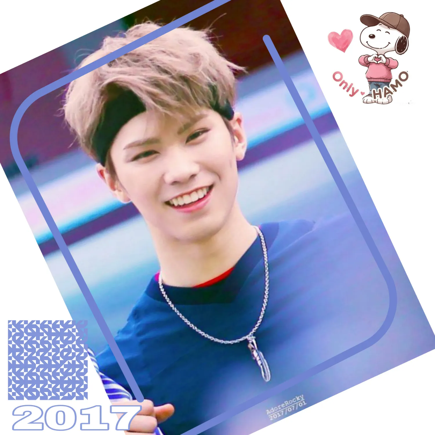 A moment captured by Rocky's fan