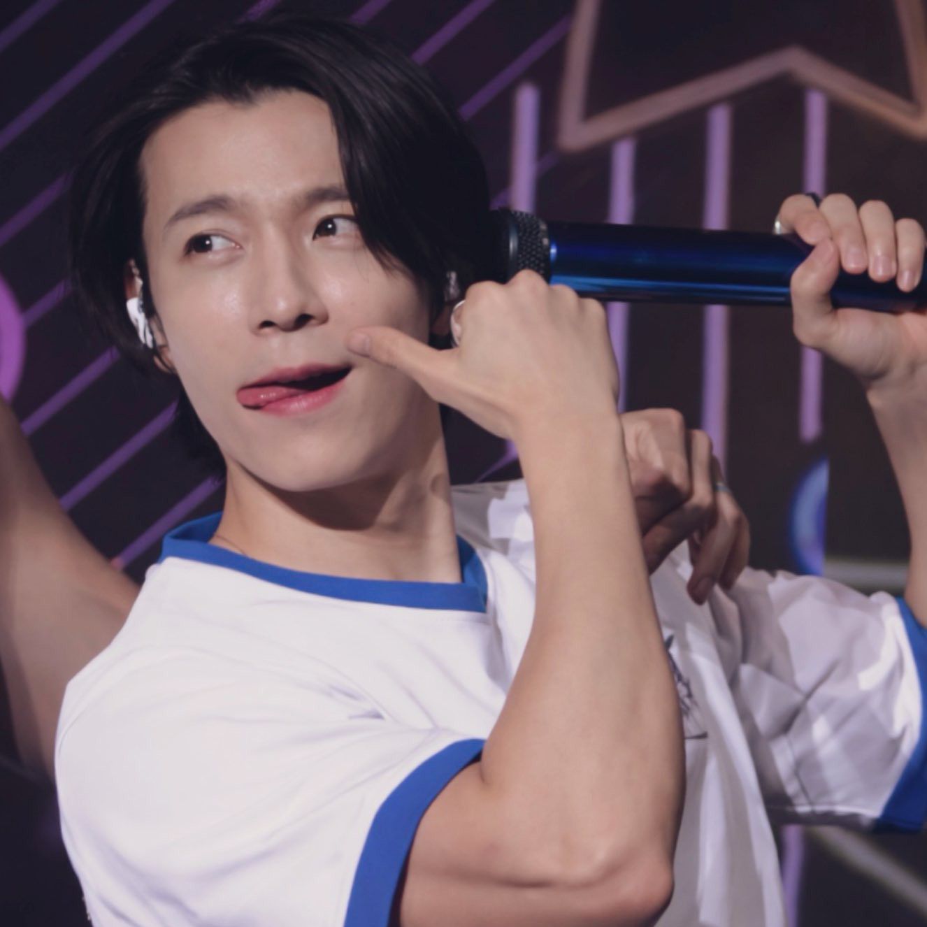 Foto terbaru Donghae (Super Junior)