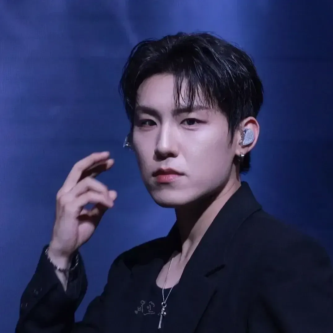Recent activity shot of Park Woojin (AB6IX)