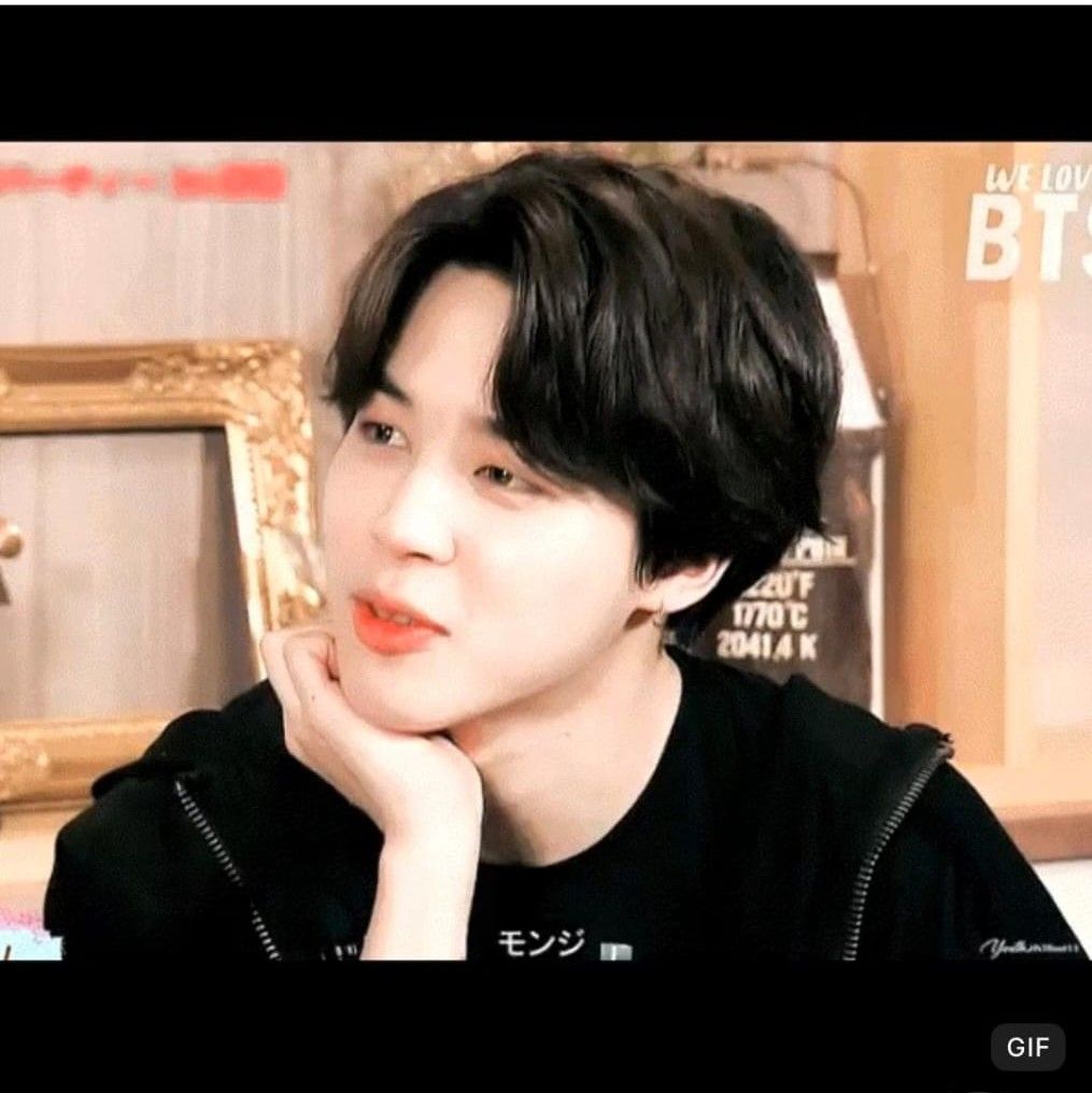 Latest photo of Jimin (BTS)