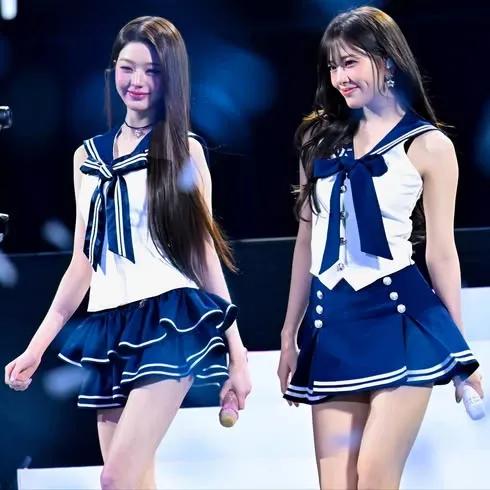 IVE的最新活动照片