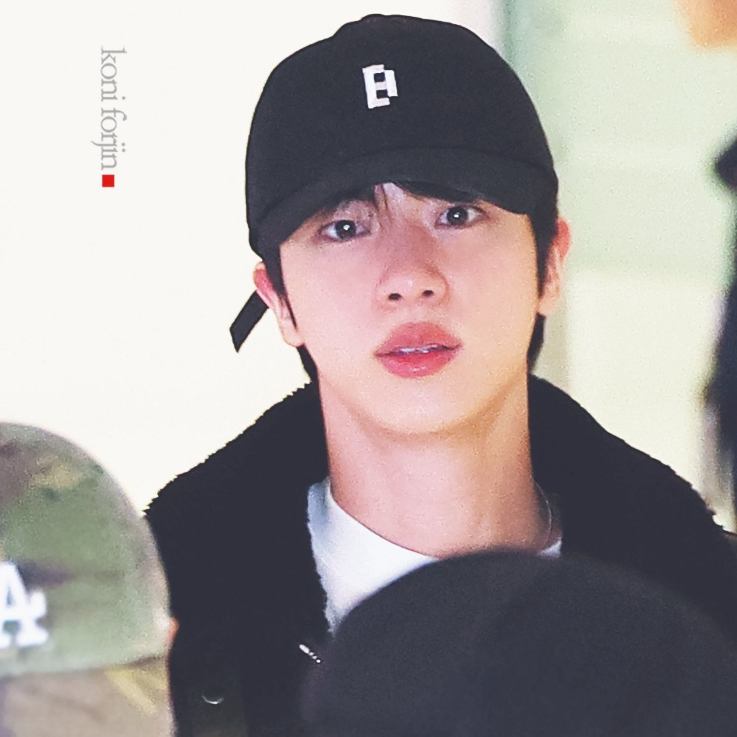 Foto terbaru Jin (BTS)