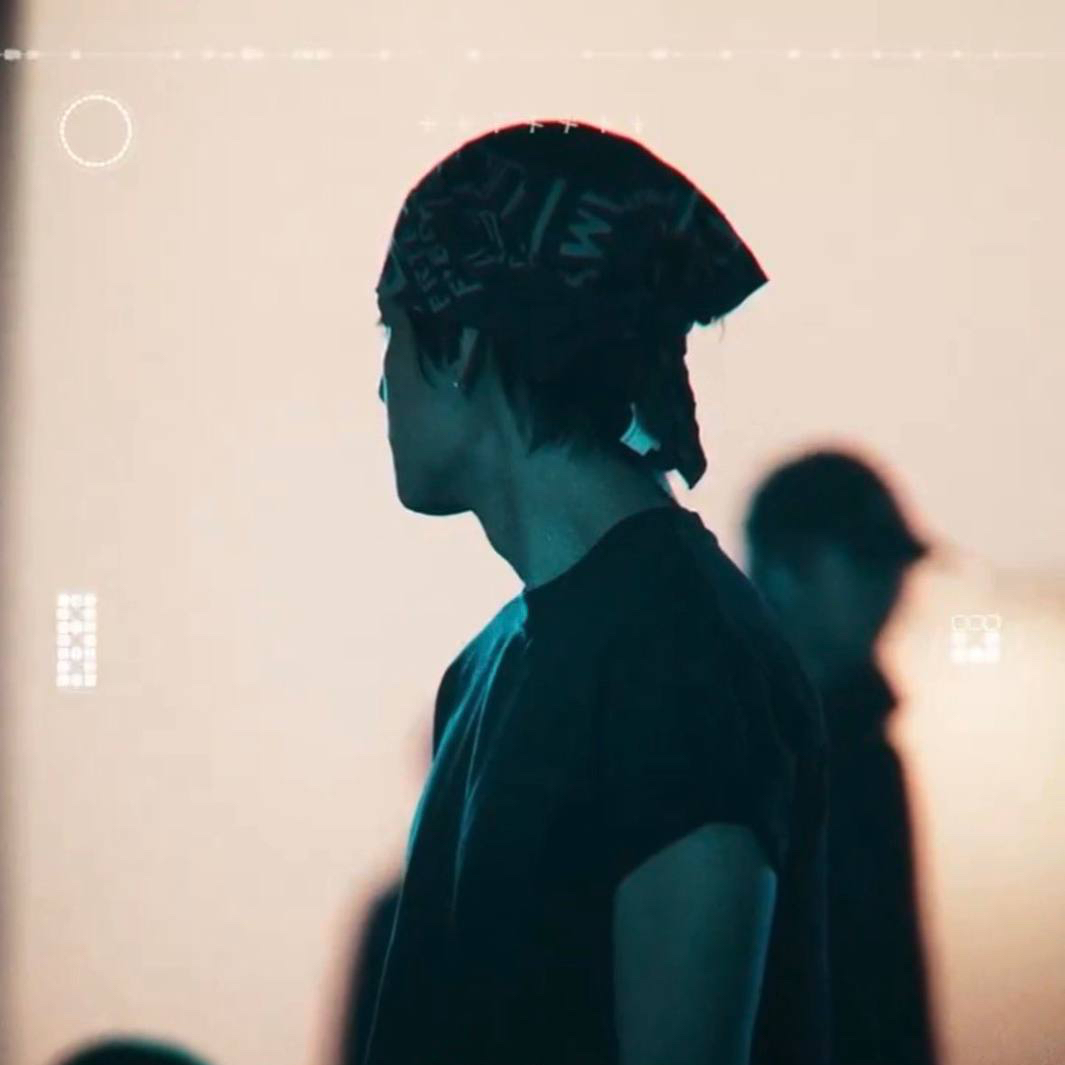 Feed komunitas K-pop terpanas hari ini