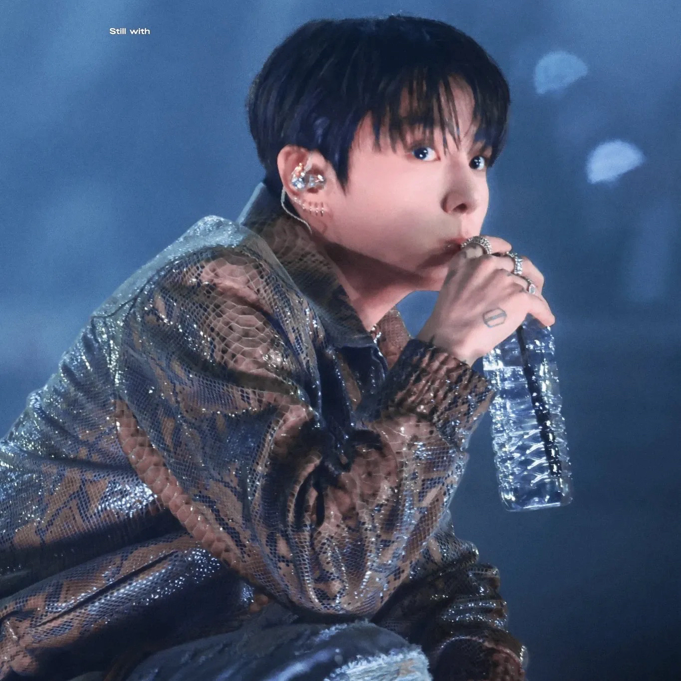 정국 (방탄소년단)의 최신 사진
