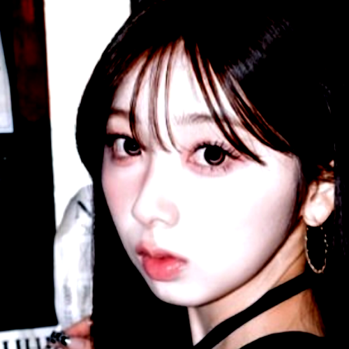 Recent activity shot of Miihi (NiziU)