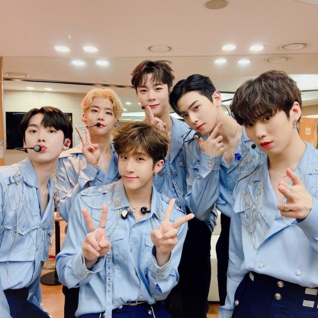 Foto aktivitas terbaru ASTRO