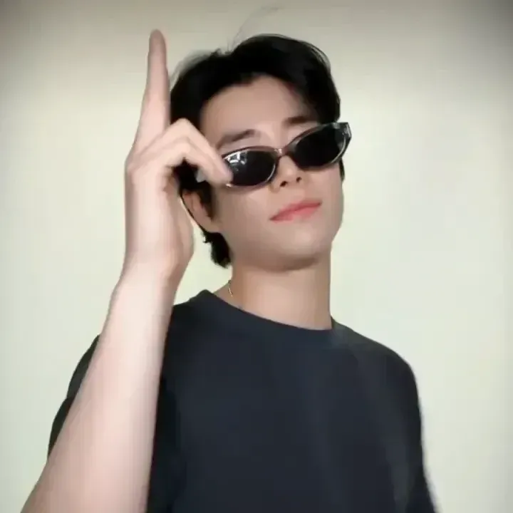 Latest photo of MJ (ASTRO)