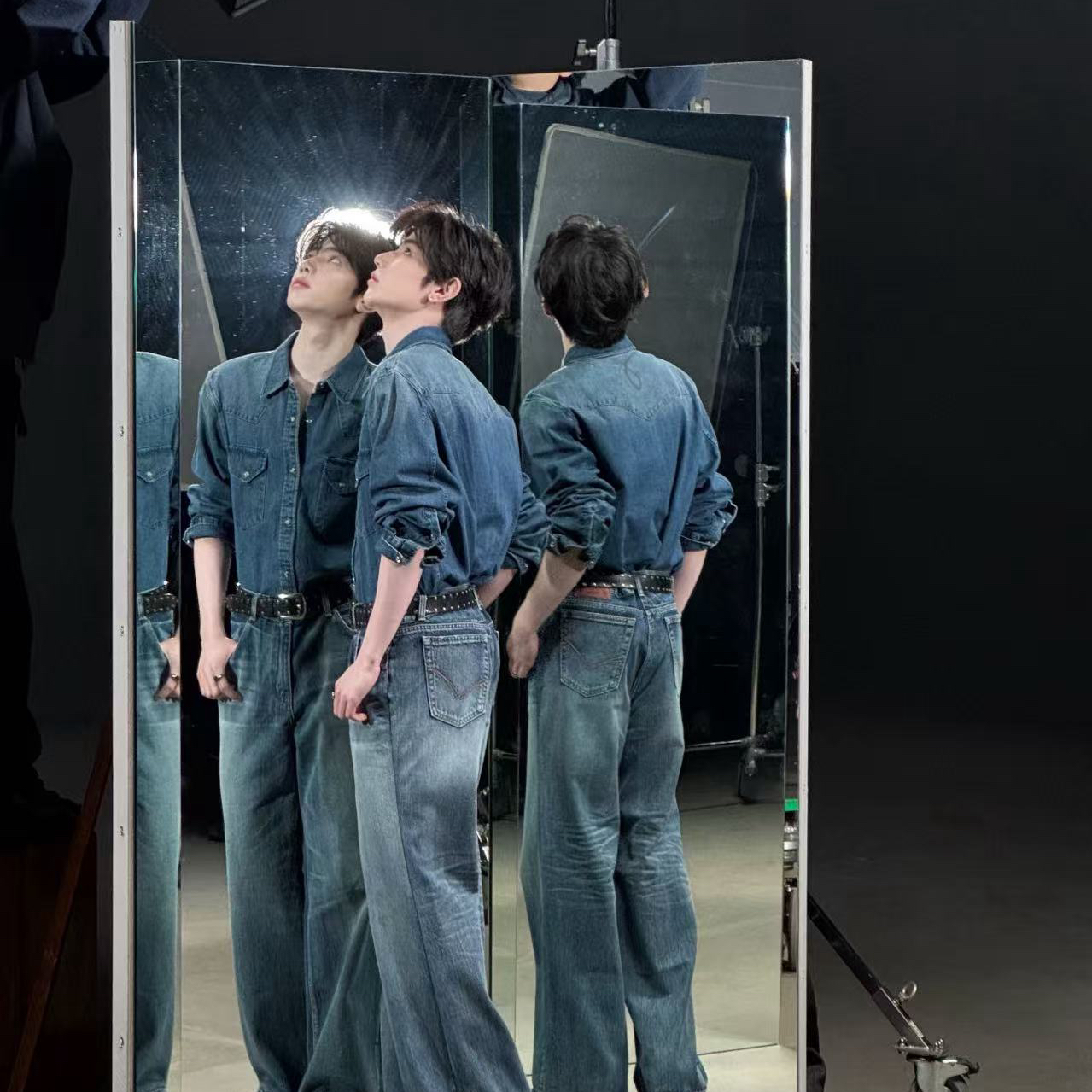 Behind-the-scenes cut of Zhang Hao (AND2BLE)