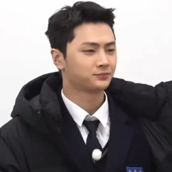 Behind-the-scenes cut of Jay (ENHYPEN)